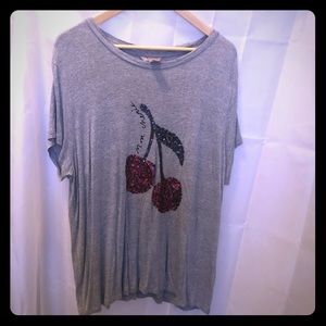 Cherry top, sequins.